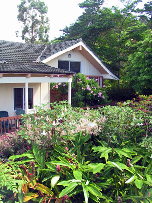 Hale Kua Vacation Rental Cottage